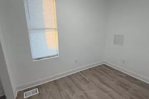 907 Douglass St, Camden, NJ 08103 - Photo 6