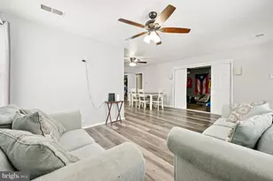 1602 Beechwood Pl, Clementon, NJ 08021 - Photo 6