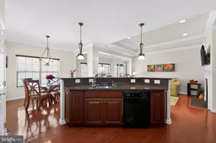 365 Bittlewood Ave, Berlin, NJ 08009 - Photo 10