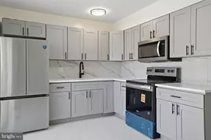 28 Melwood Ct, Sicklerville, NJ 08081 - Photo 2