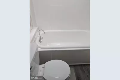 1261 Chase, Camden, NJ 08104 - Photo 16