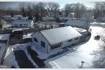 6 Holly Drive, Berlin, NJ 08091 - Photo 4