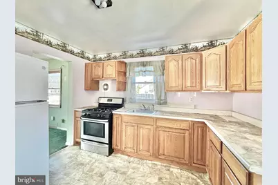 6 Holly Drive, Berlin, NJ 08091 - Photo 8