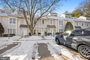 25 Appley Ct, Cherry Hill, NJ 08002 - Photo 2