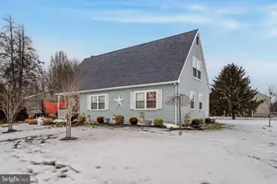 2 Latham Way, Sicklerville, NJ 08081 - Photo 2