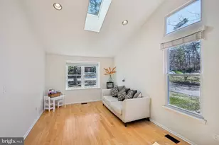 9 Chatham Dr, Voorhees, NJ 08043 - Photo 22