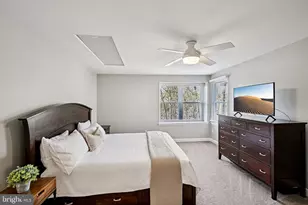 9 Chatham Dr, Voorhees, NJ 08043 - Photo 30