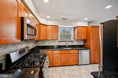 9 Chatham Drive, Voorhees, NJ 08043 - Photo 16