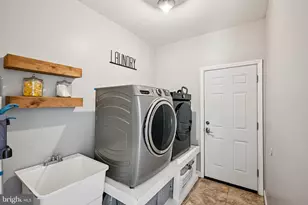 9 Chatham Dr, Voorhees, NJ 08043 - Photo 34