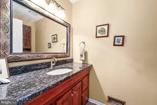 3 Acorn Hill Hollow, Voorhees, NJ 08043 - Photo 18