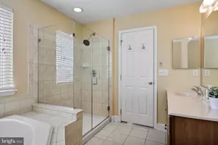 26 Glacier Dr, Berlin, NJ 08009 - Photo 20