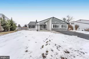 552 Four Mile Branch Rd, Sicklerville, NJ 08081 - Photo 2