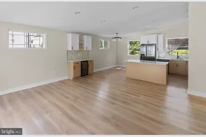 7 Gloucester Avenue, Somerdale, NJ 08083 - Photo 2