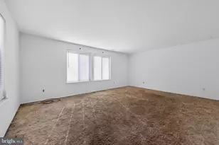 710 E Elm Ave, Lindenwold, NJ 08021 - Photo 4