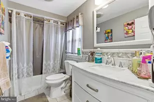 27 Maloney Ct, Bellmawr, NJ 08031 - Photo 16