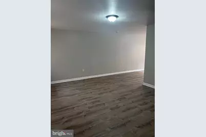 814 Tulip Street, Camden, NJ 08104 - Photo 4