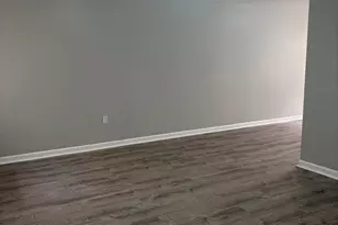 814 Tulip St, Camden, NJ 08104 - Photo 4