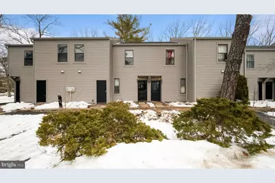 607 Bromley Ests Estate, Pine Hill, NJ 08021 - Photo 2