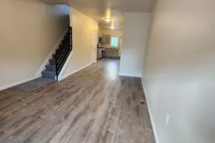 829 York St, Camden, NJ 08102 - Photo 12