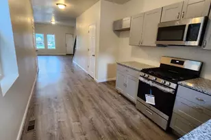 829 York St, Camden, NJ 08102 - Photo 16