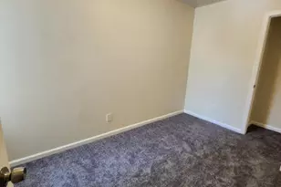 829 York St, Camden, NJ 08102 - Photo 34