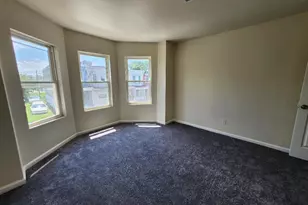 829 York St, Camden, NJ 08102 - Photo 22