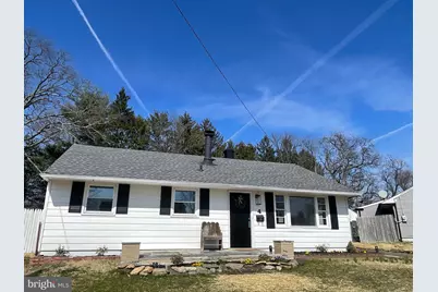 4 Walnut Circle N, Berlin, NJ 08091 - Photo 2