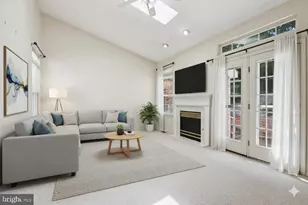 8 Fountain Ct, Cherry Hill, NJ 08034 - Photo 6