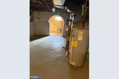 317 York Street, Camden, NJ 08102 - Photo 14