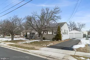 8 Adams Ave, Mount Ephraim, NJ 08059 - Photo 2