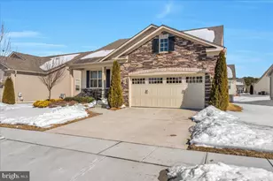 27 Ravenna Dr, Berlin, NJ 08091 - Photo 2