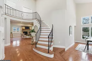 100 St Vincent Ct, Cherry Hill, NJ 08003 - Photo 6