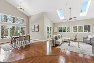 100 St Vincent Ct, Cherry Hill, NJ 08003 - Photo 8