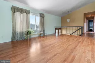 31 Pershing Ln, Sicklerville, NJ 08081 - Photo 8