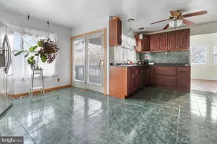 31 Pershing Ln, Sicklerville, NJ 08081 - Photo 12