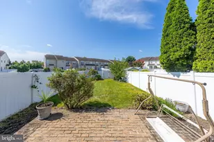 27 Zion Dr, Berlin, NJ 08009 - Photo 14