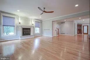 405 Winterberry Ln, Hammonton, NJ 08037 - Photo 6