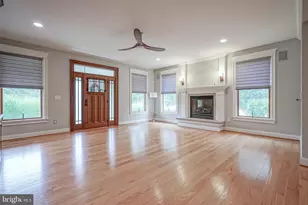 405 Winterberry Ln, Hammonton, NJ 08037 - Photo 4