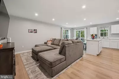 81 Southwind Drive, Gloucester Township, NJ 08012 - Photo 6