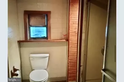 302 Jersey Avenue, Gloucester City, NJ 08030 - Photo 6