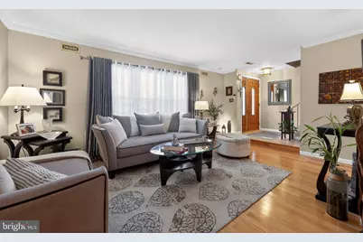 184 Peregrine Drive, Voorhees, NJ 08043 - Photo 4