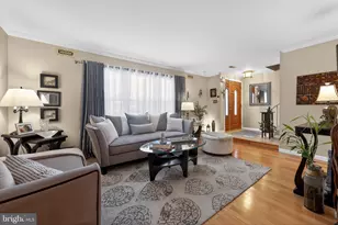 184 Peregrine Dr, Voorhees, NJ 08043 - Photo 4