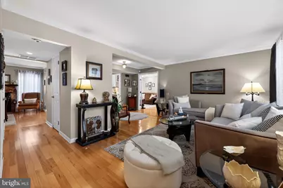 184 Peregrine Drive, Voorhees, NJ 08043 - Photo 2