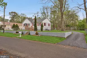 18 Henry Rd, Gibbsboro, NJ 08026 - Photo 2