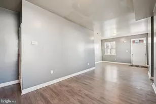 138 N King St, Gloucester City, NJ 08030 - Photo 10