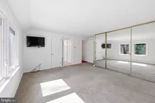 300 Sawmill Rd, Cherry Hill, NJ 08034 - Photo 24