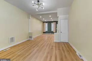319 Bergen St, Gloucester City, NJ 08030 - Photo 8
