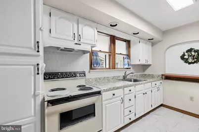 102 E Park Avenue, Haddon Township, NJ 08107 - Photo 12