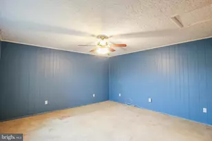 2400 Clement Ave, Pennsauken, NJ 08109 - Photo 16