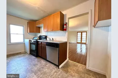 27 Rancocas Avenue, Clementon, NJ 08021 - Photo 6